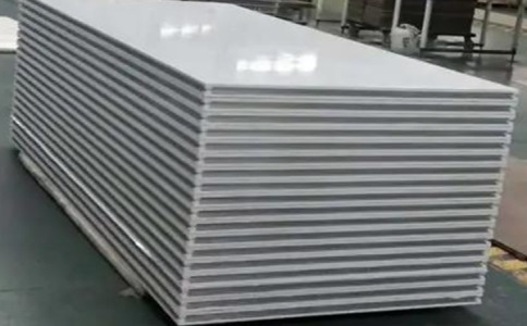 聚氨酯凈化板能否適用于不同種類(lèi)的空氣污染物？（研究聚氨酯凈化板對(duì)不同污染物的適用性）